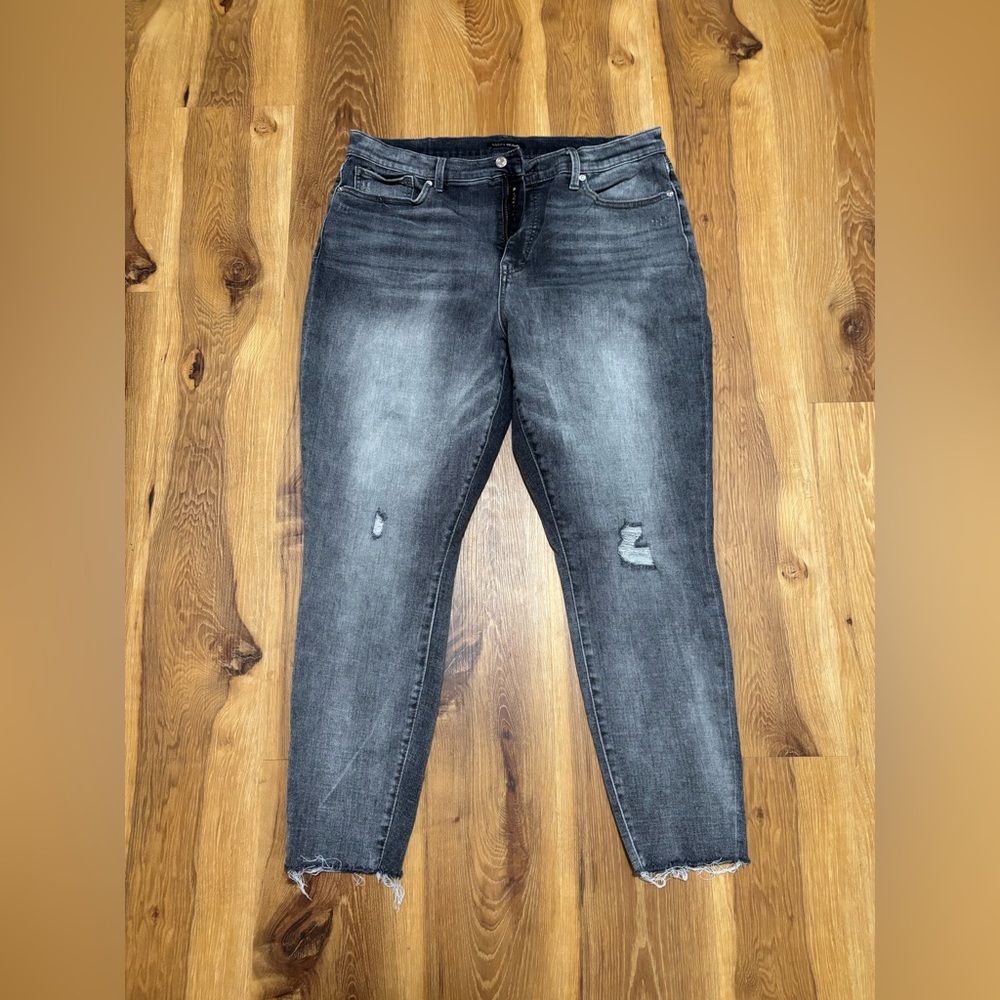 Lucky Brand Distressed Gray Jeans